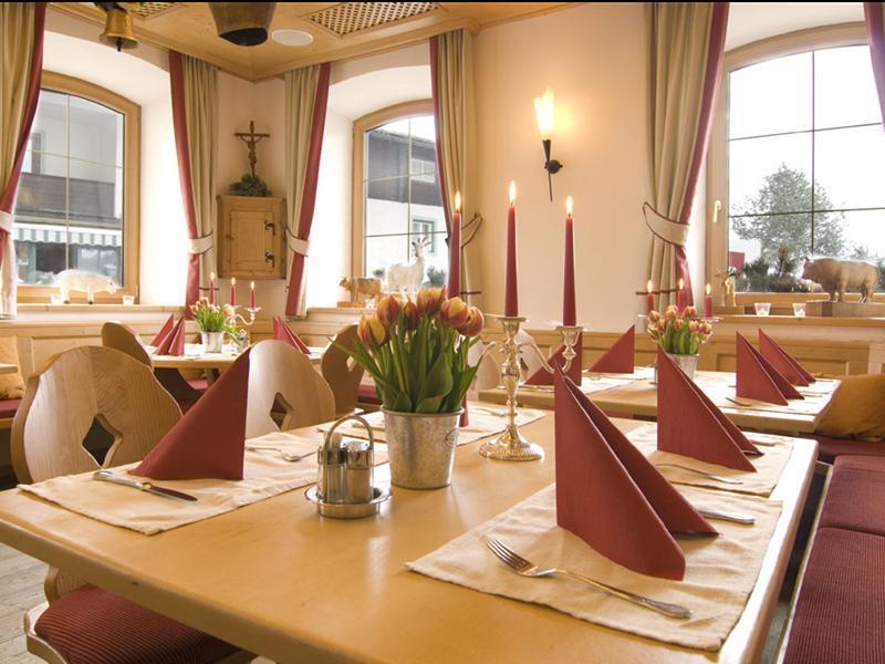 Hotel Braeuwirt Кирхберг Экстерьер фото
