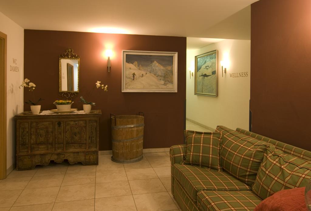 Hotel Braeuwirt Кирхберг Экстерьер фото